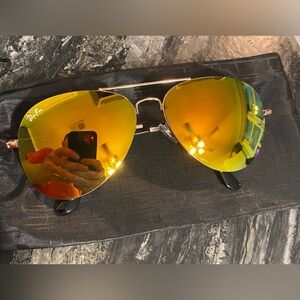 Ray-Ban Aviator Sunglasses with Gold Lenses